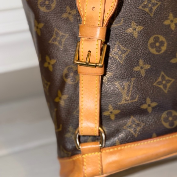 Authentic Louis Vuitton Montsouris GM Backpack - Picture 13 of 17
